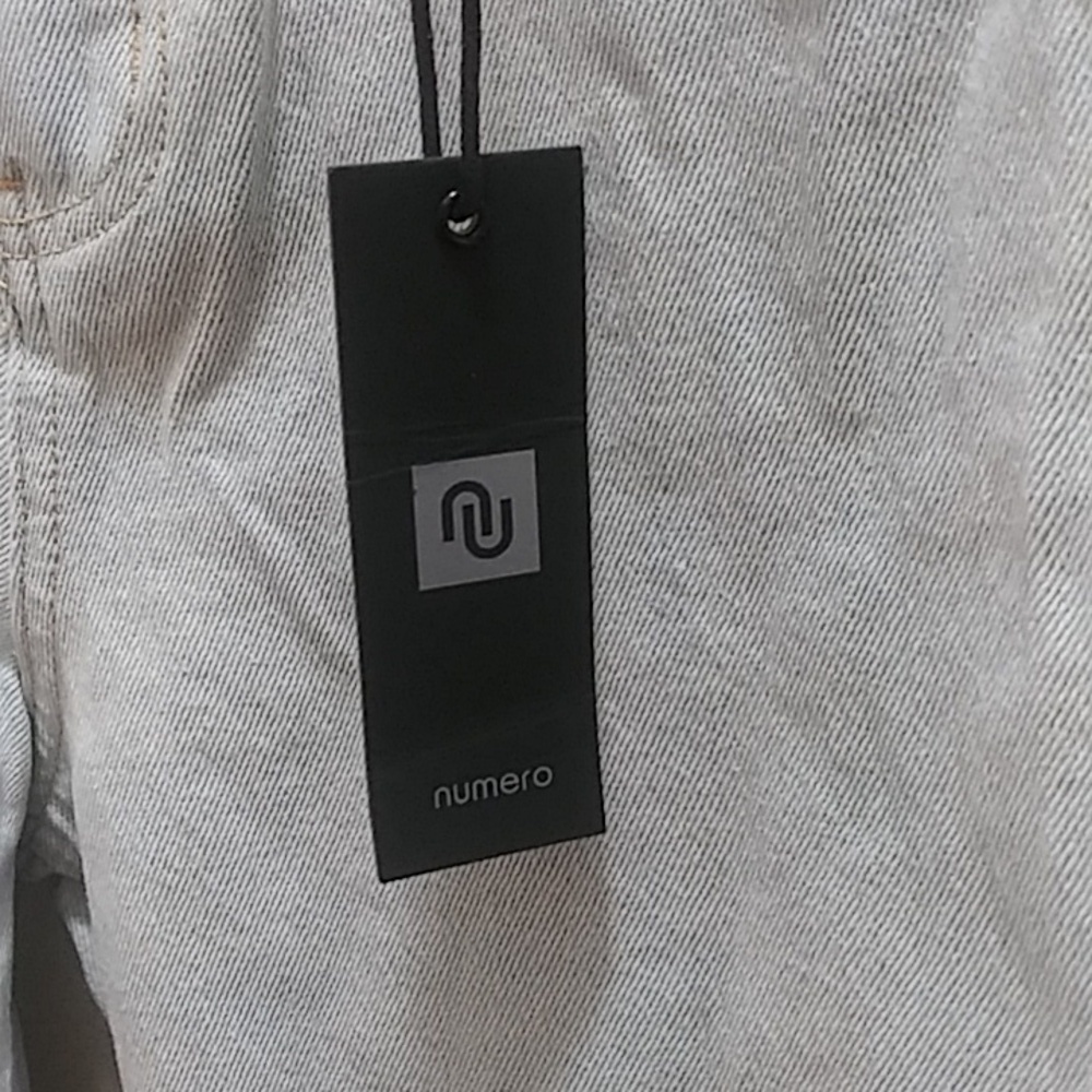 NWT Woman Numero Jeans Size 31 - Picture 4 of 8